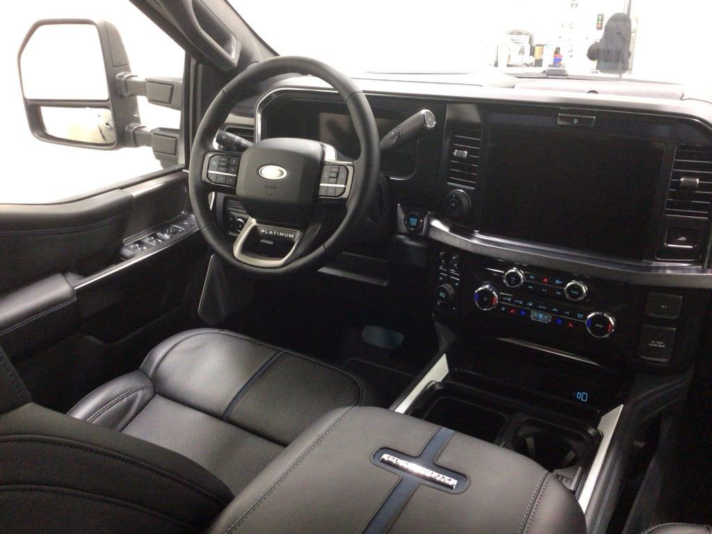 New 2026 Ford F250 Platinum image 20