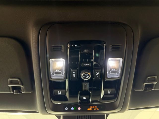 New 2026 GMC Yukon XL Elevation image 20