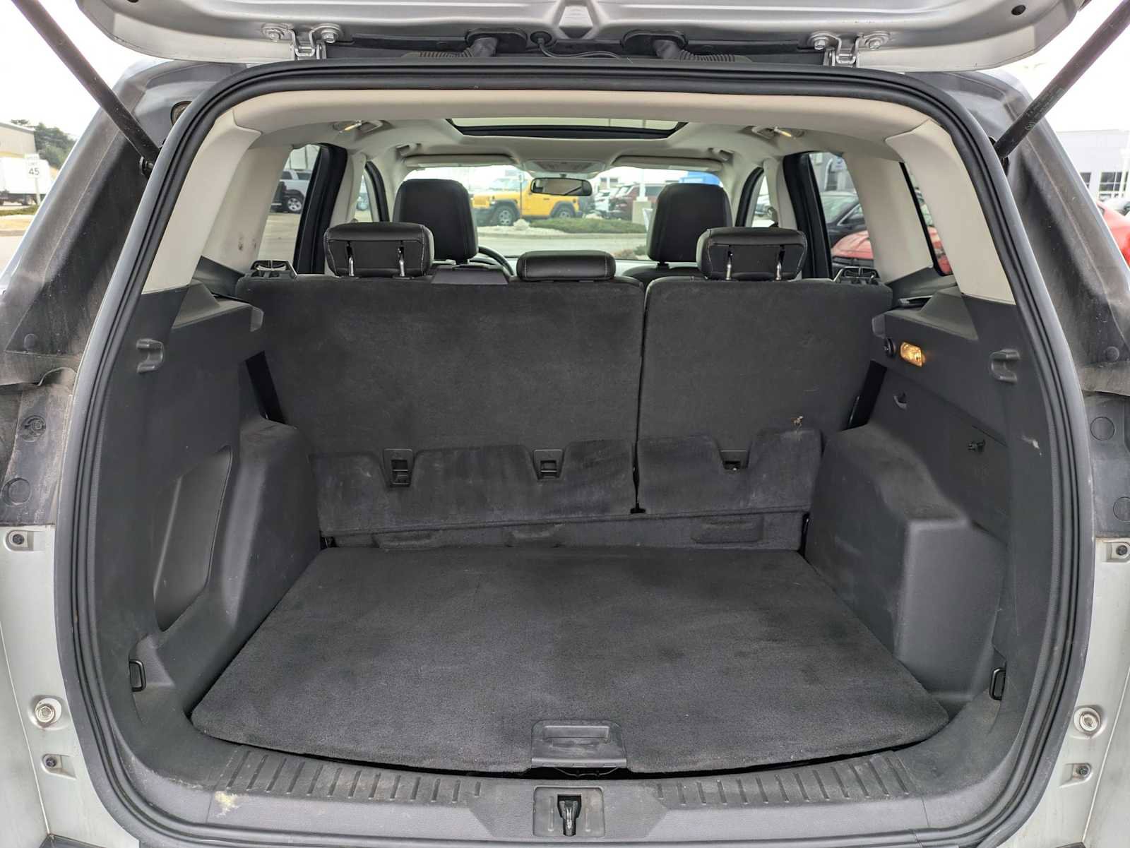 Used 2015 Ford Escape SE w/ Equipment Group 201A image 31