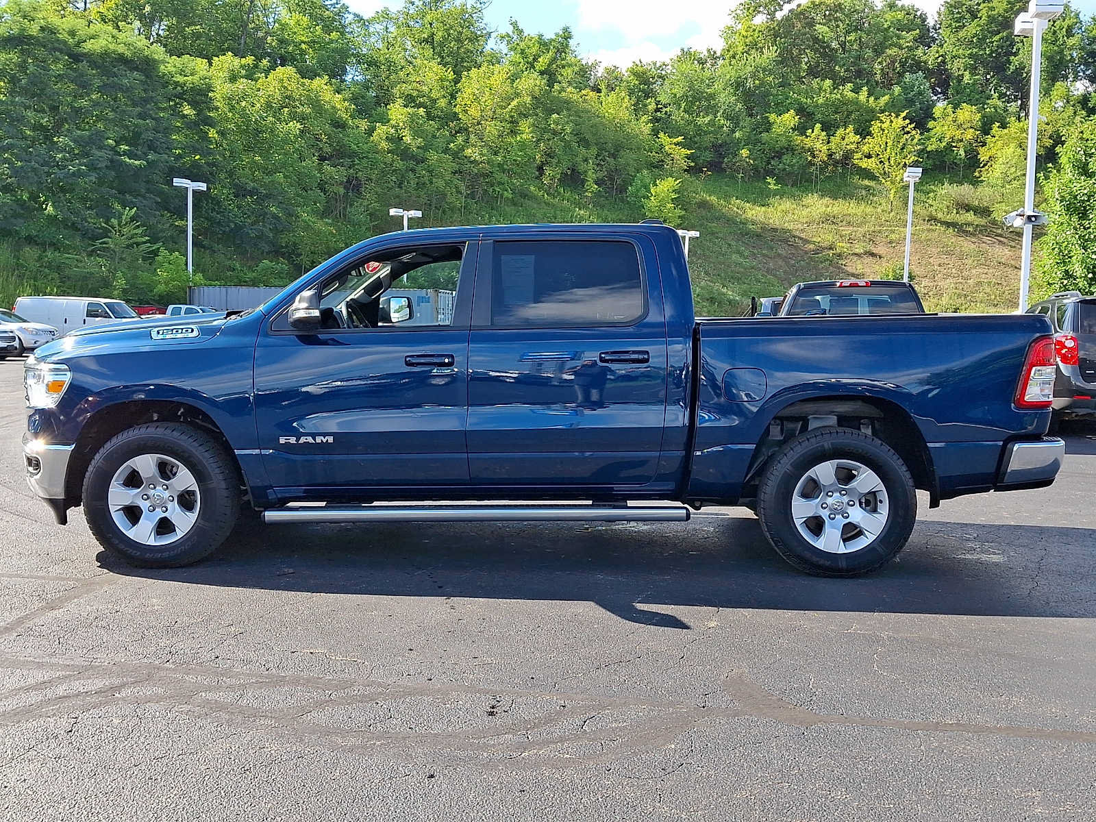 Used 2022 RAM 1500 Big Horn AWD/4WD image 4