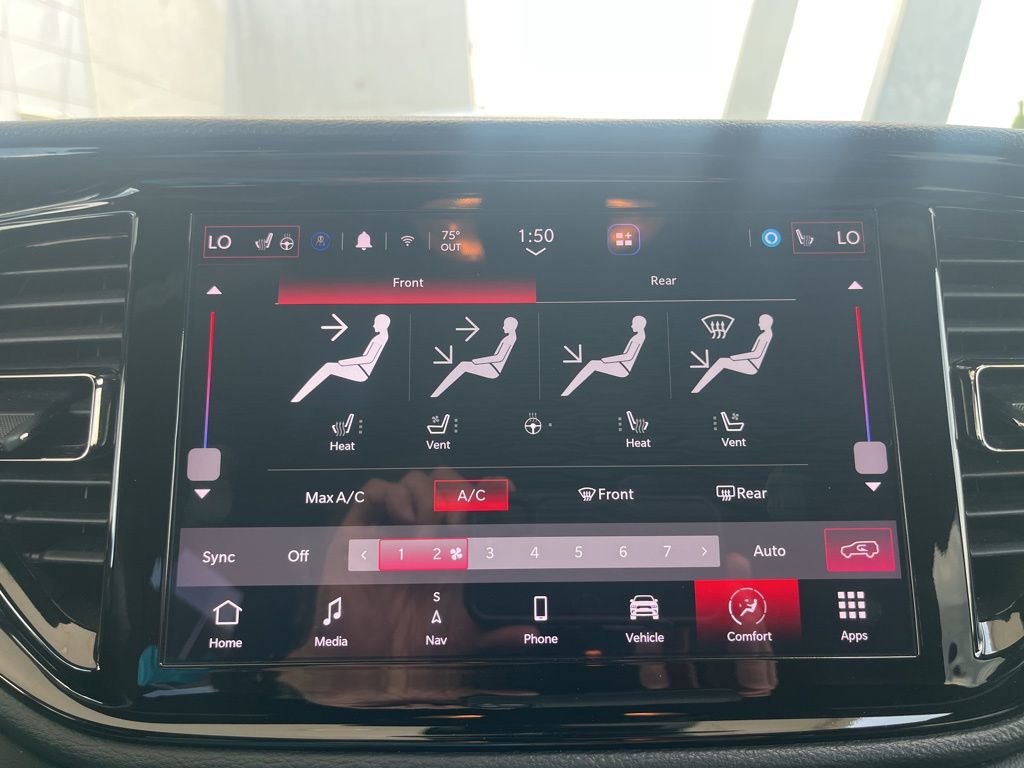 Used 2023 Dodge Durango GT image 30