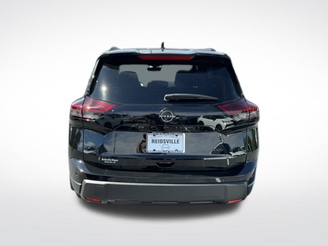 New 2026 Nissan Rogue Dark Armor AWD/4WD image 4