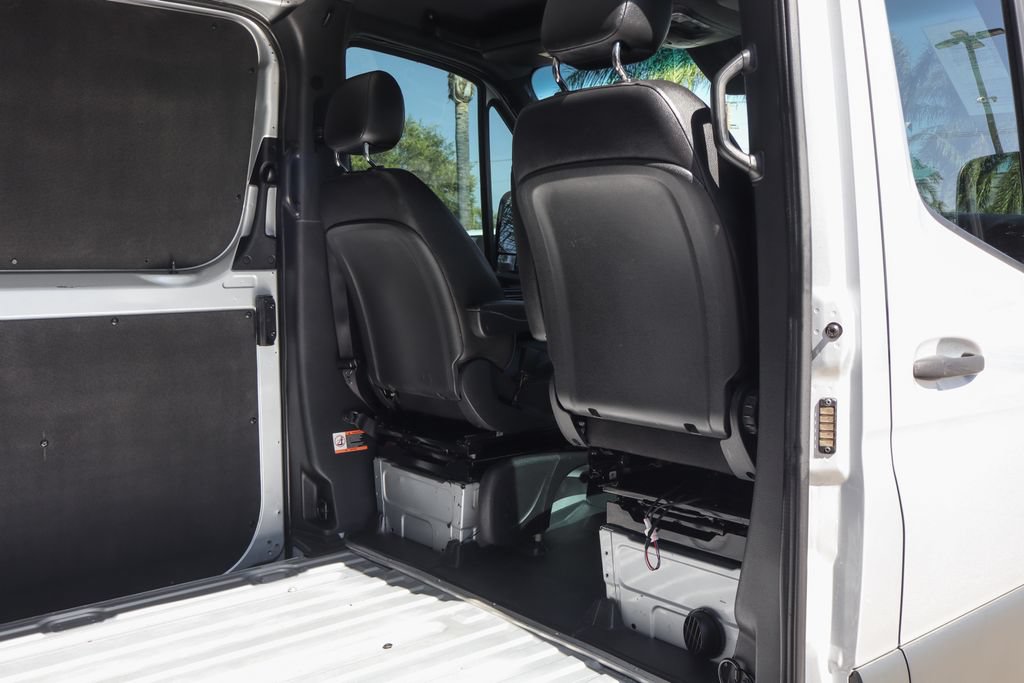 Used 2020 Mercedes-Benz Sprinter 3500 image 13