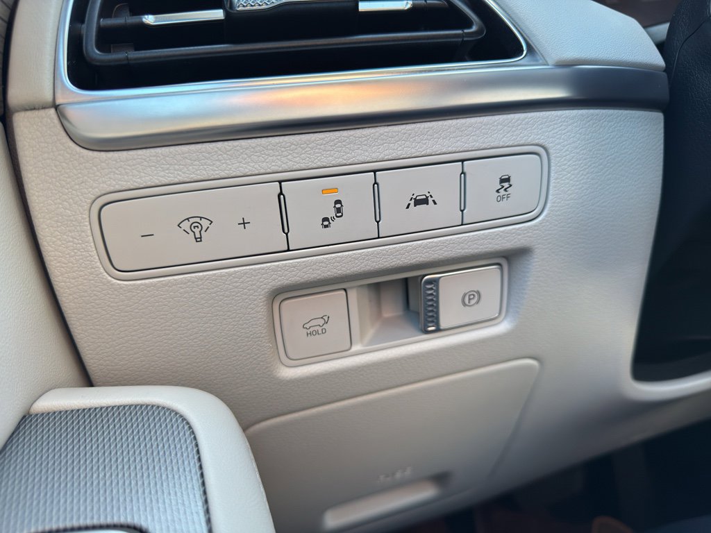 Used 2022 Hyundai Palisade Limited w/ Cargo Package image 28