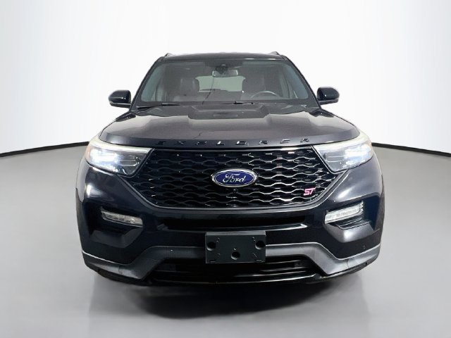 Used 2020 Ford Explorer ST AWD/4WD image 2