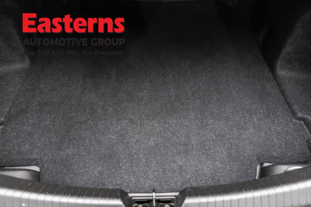 Used 2024 Chevrolet Malibu LT image 9