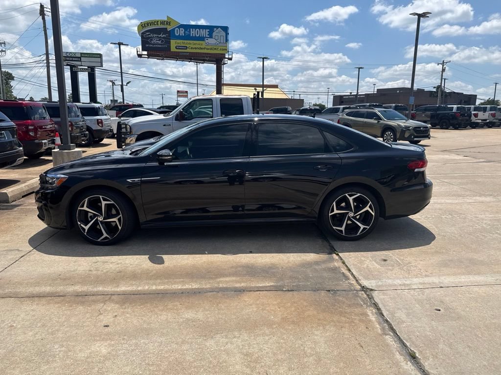Used 2021 Volkswagen Passat 2.0T R-Line FWD image 4