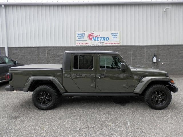 Used 2023 Jeep Gladiator Sport AWD/4WD image 9