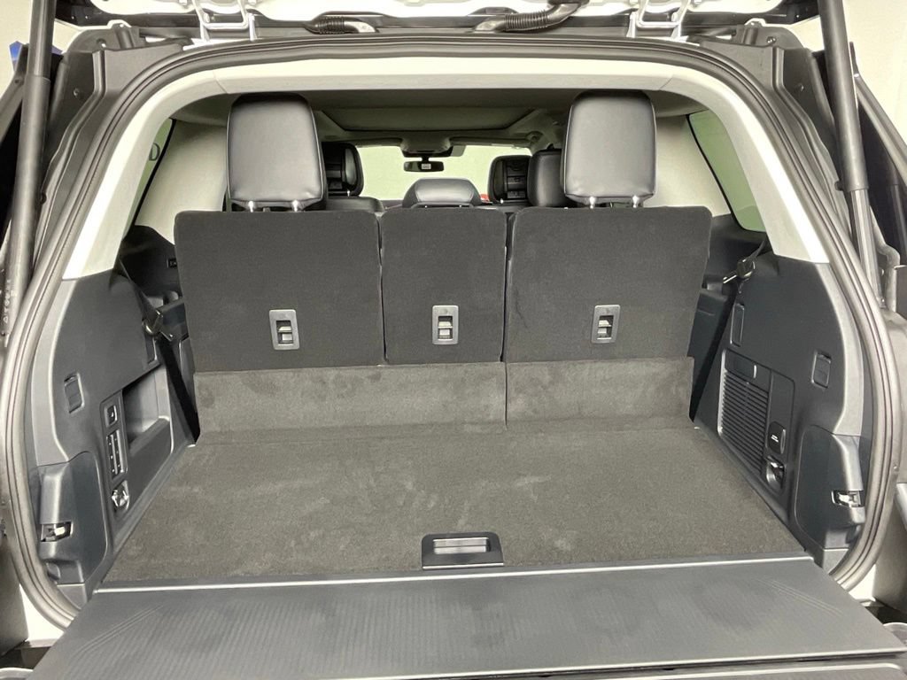 New 2026 Ford Expedition Platinum w/ Driver's Package AWD/4WD image 11