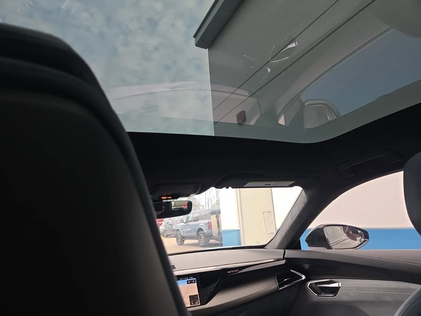 Used 2024 Audi RS e-tron GT image 13