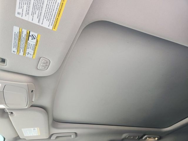 Certified 2024 Ford Expedition XLT image 25