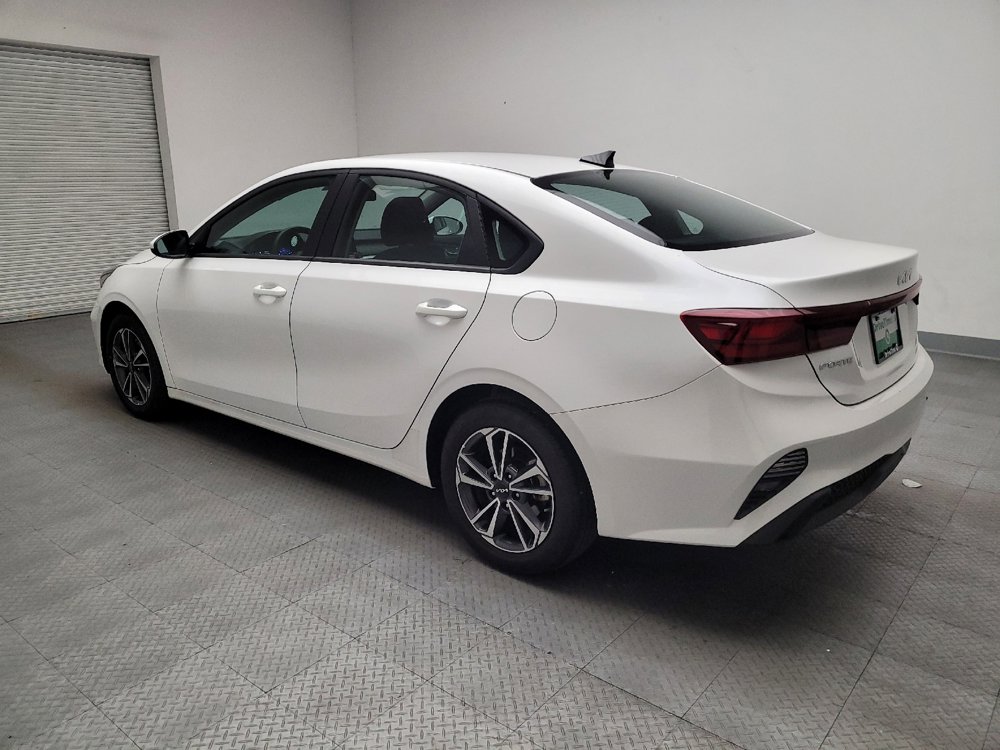 Used 2024 Kia Forte LXS image 3