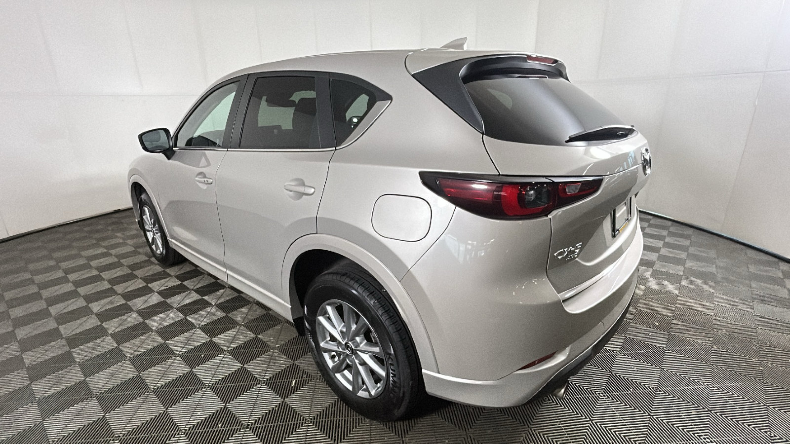 Used 2025 MAZDA CX-5 AWD 2.5 S w/ Select Package image 5