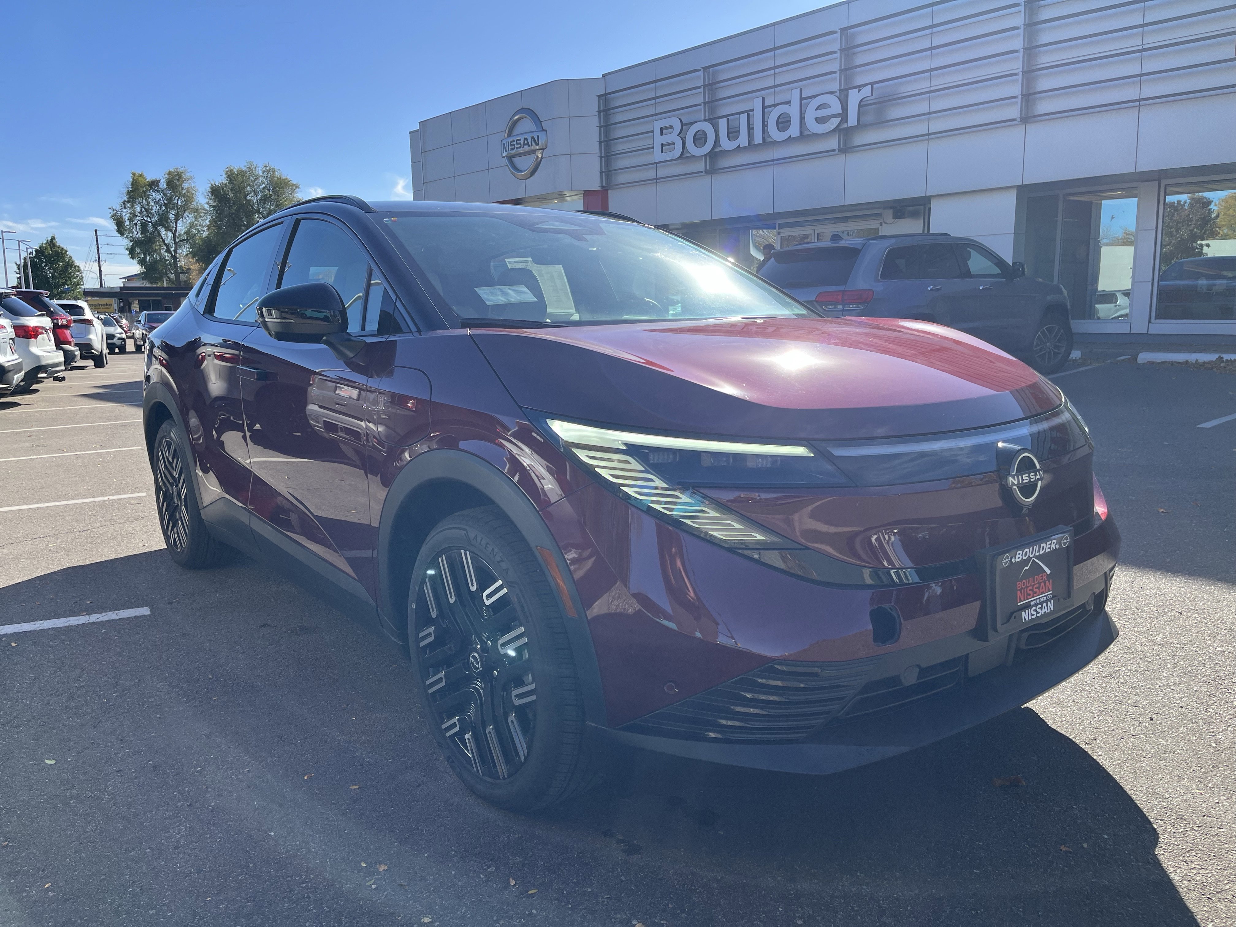 New 2026 Nissan Leaf Platinum+ image 1