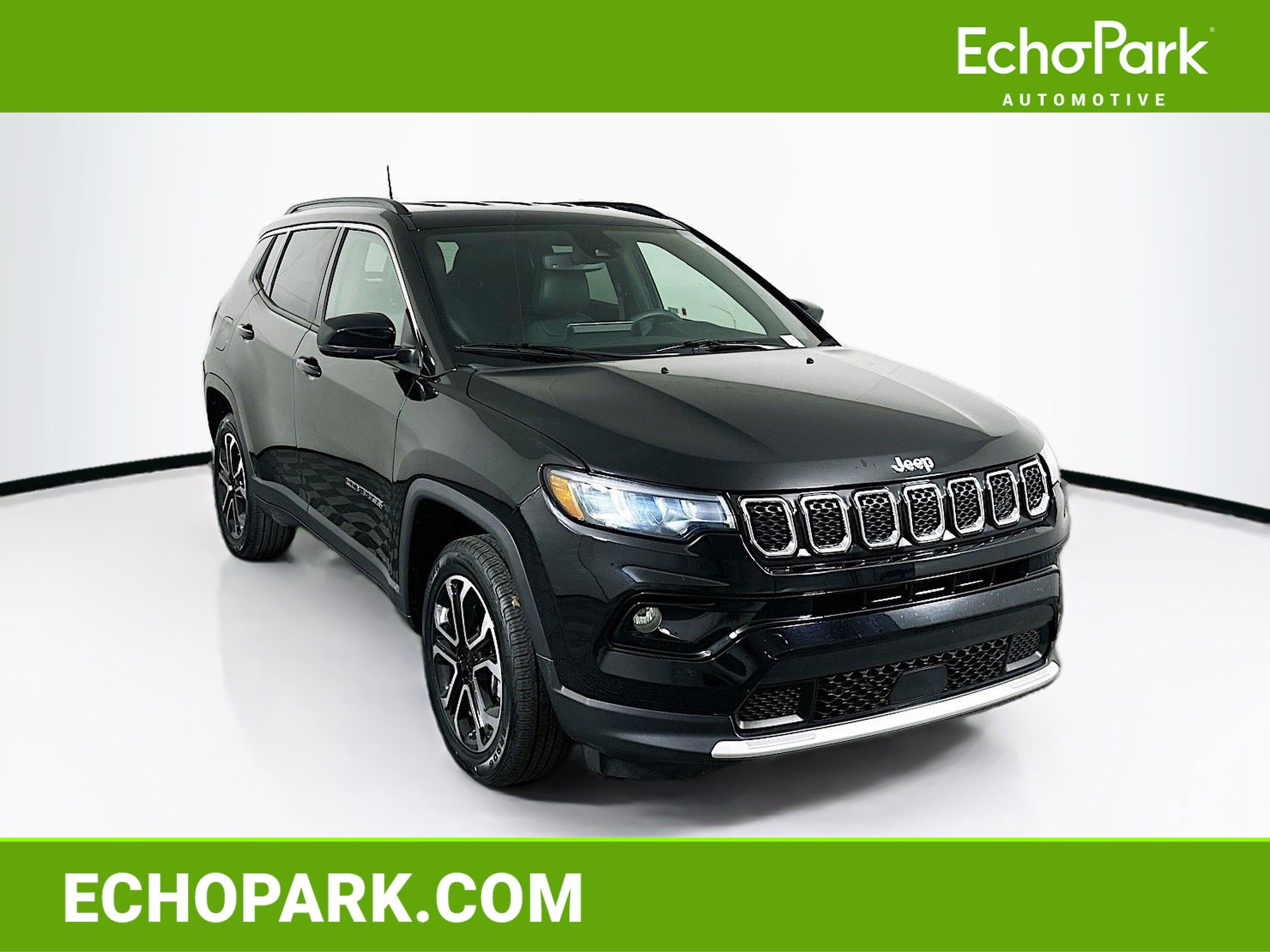 Used 2023 Jeep Compass Limited AWD/4WD image 1