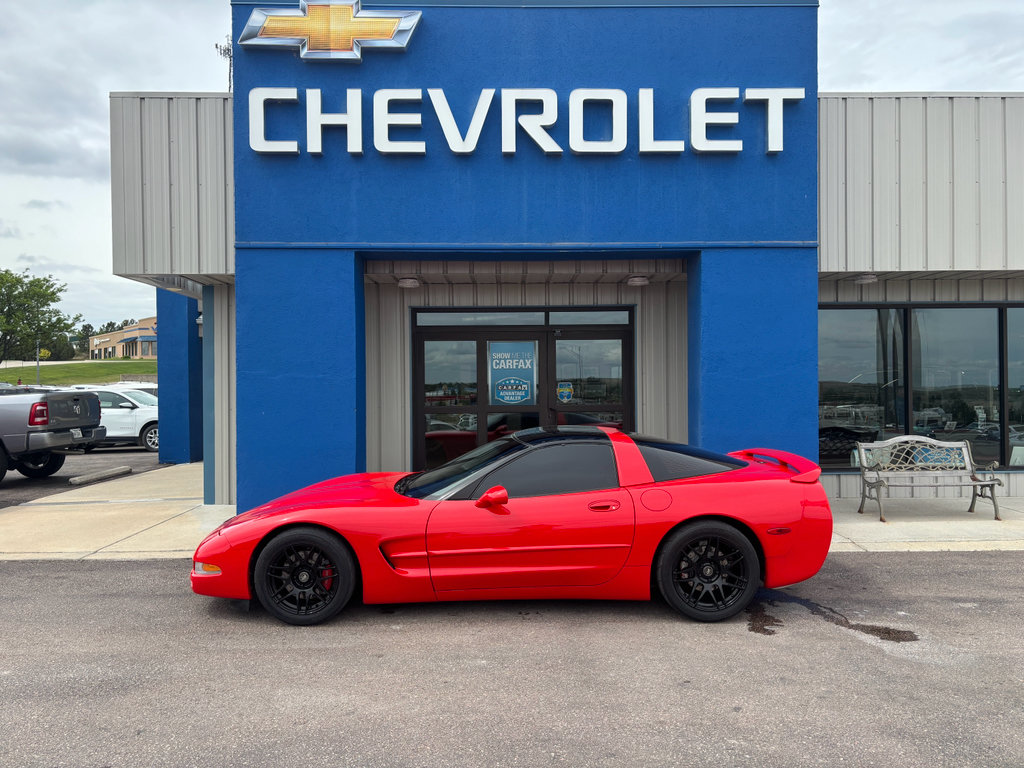 Used 1997 Chevrolet Corvette Coupe RWD image 1
