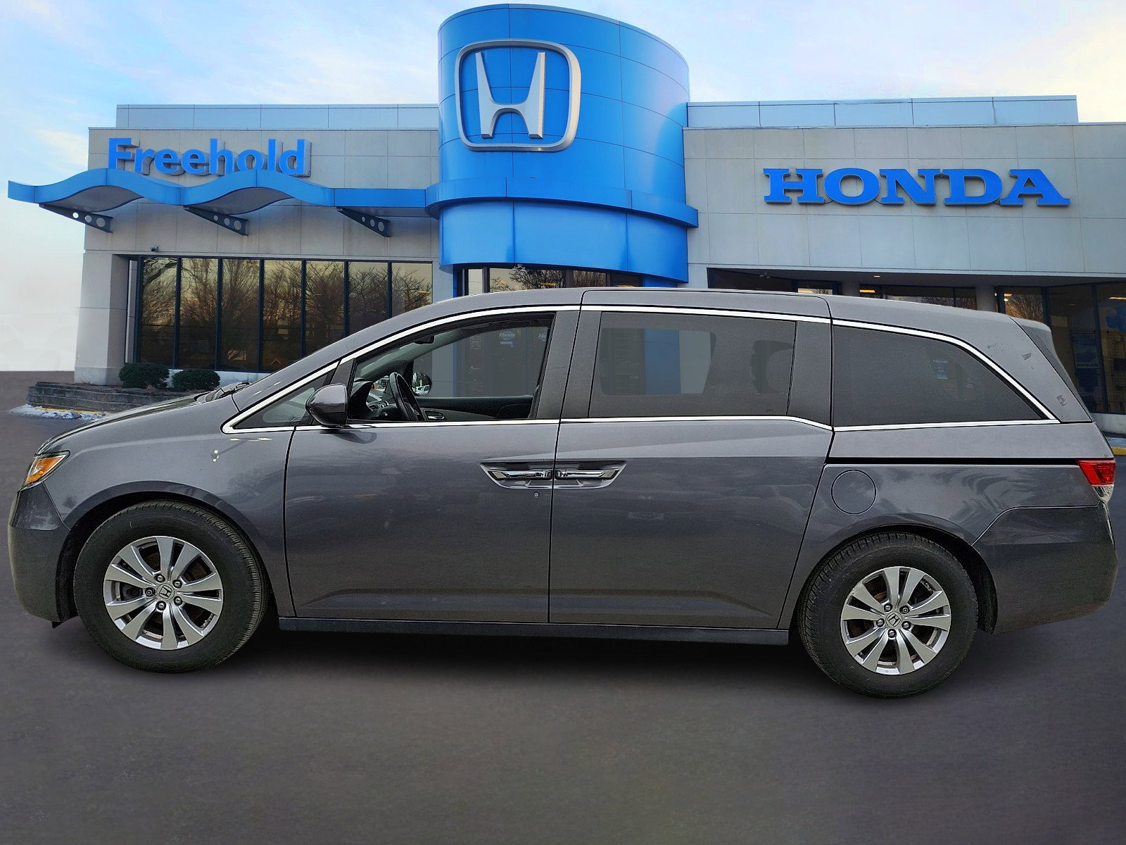 Used 2016 Honda Odyssey EX-L image 4