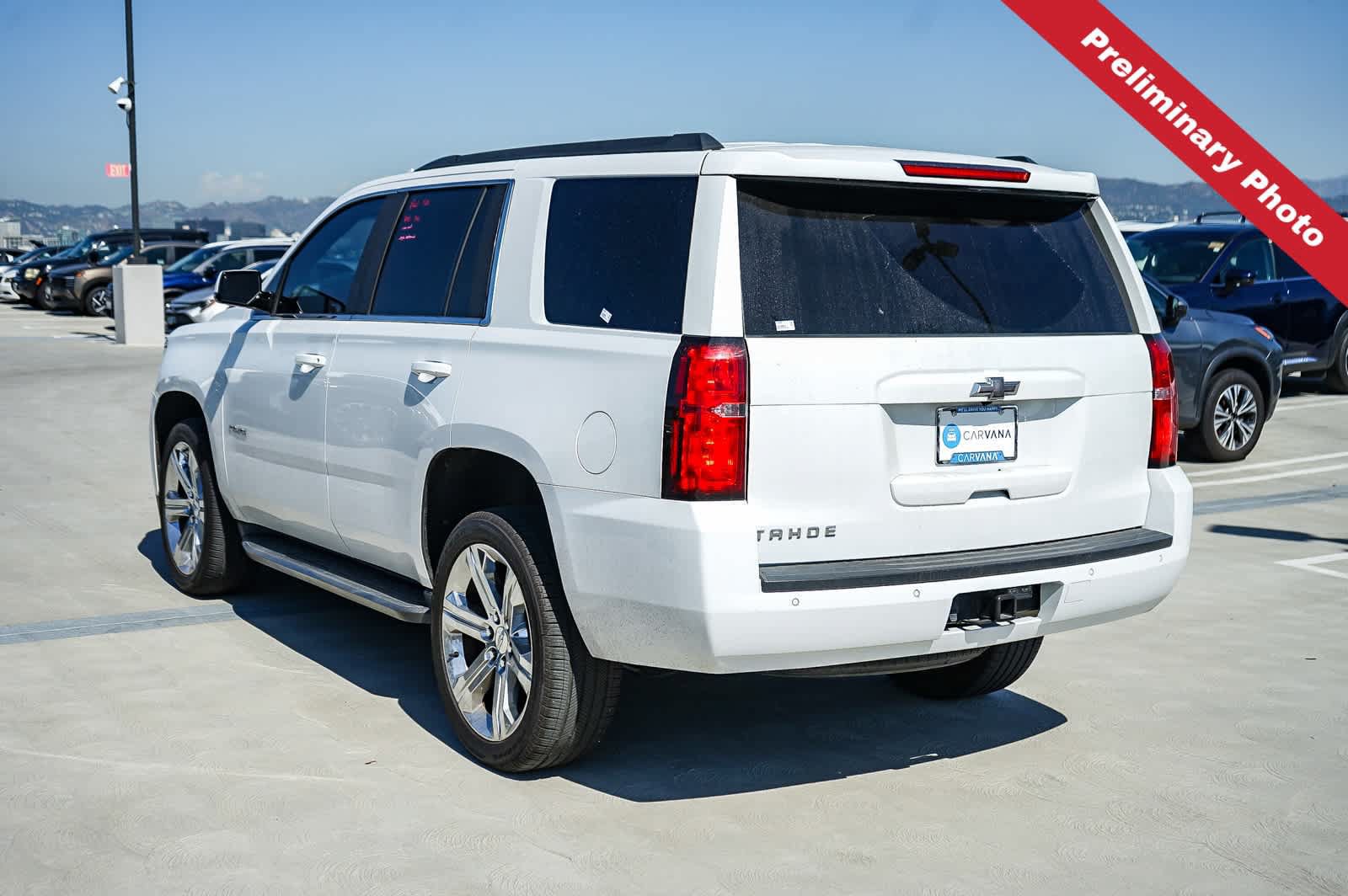 Used 2018 Chevrolet Tahoe LS w/ Enhanced Driver Alert Package RWD image 8