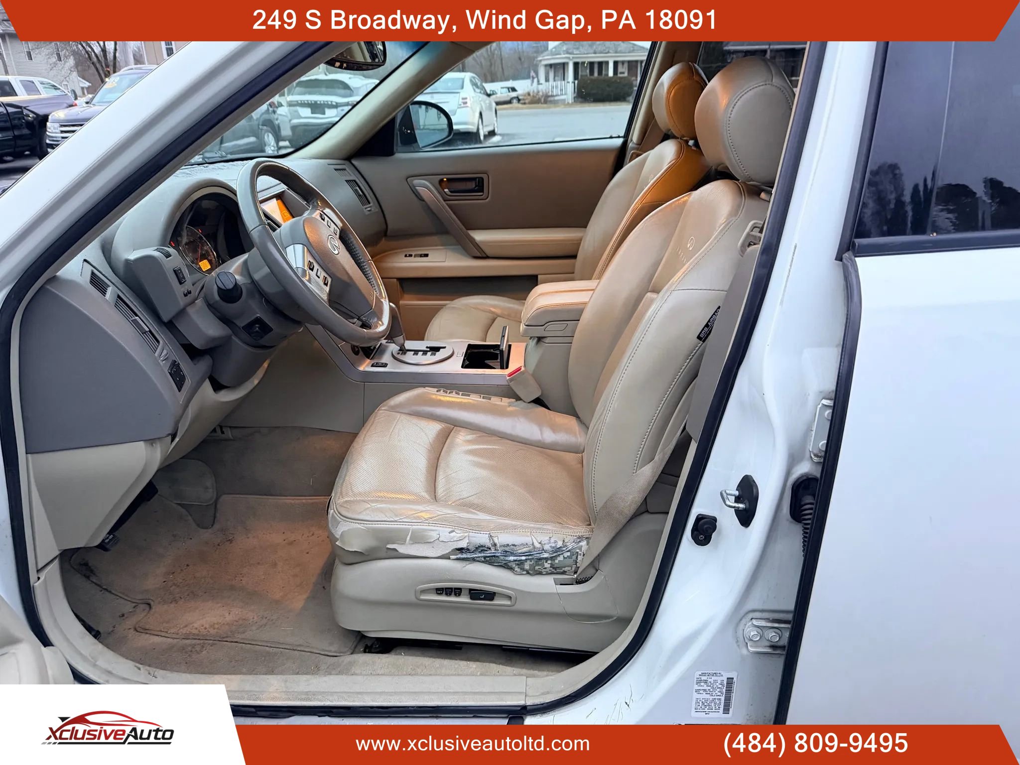 Used 2004 INFINITI FX35 AWD w/ Touring Pkg image 9