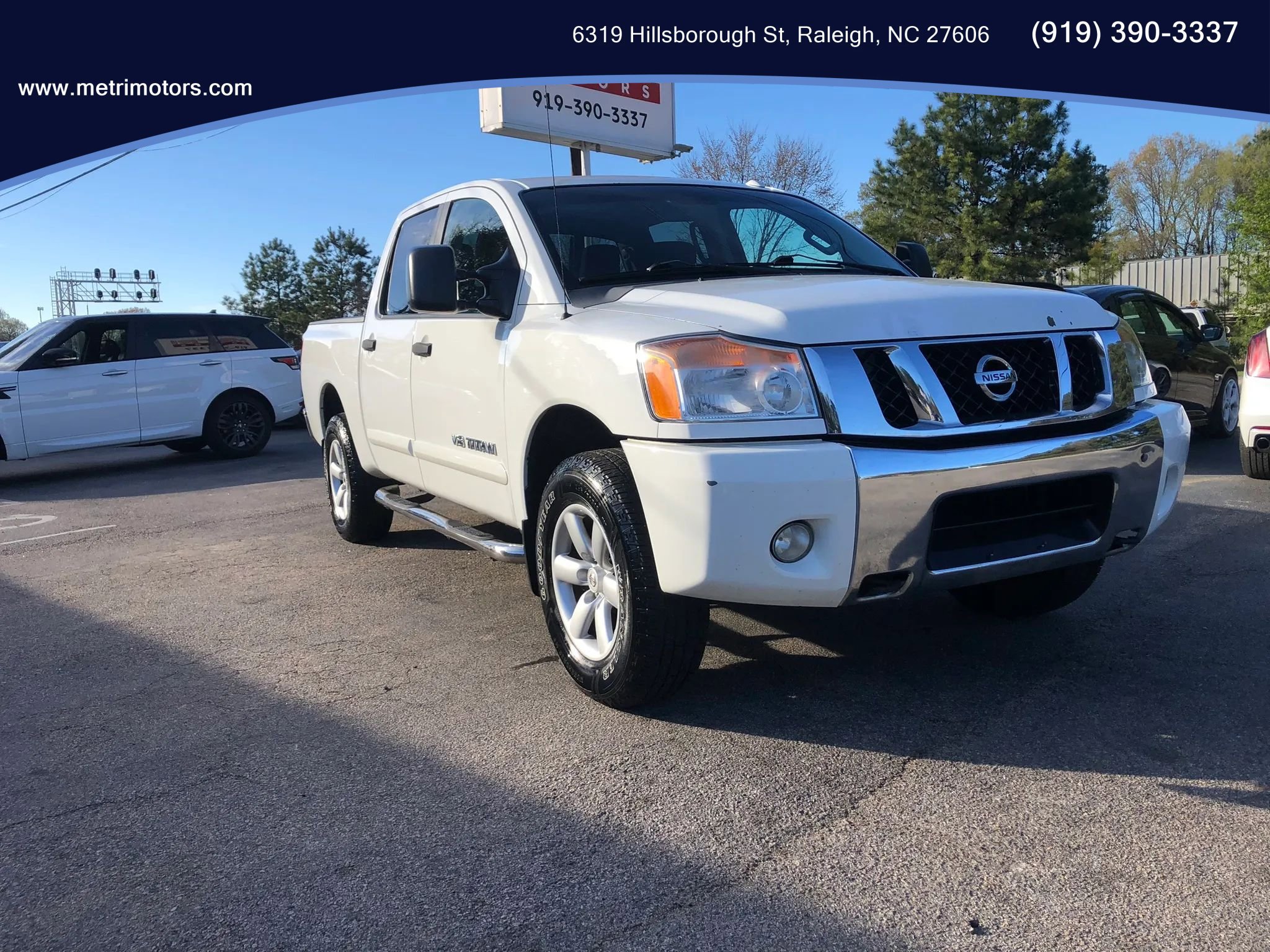 Used 2012 Nissan Titan SV w/ SV Premium Utility Pkg image 1