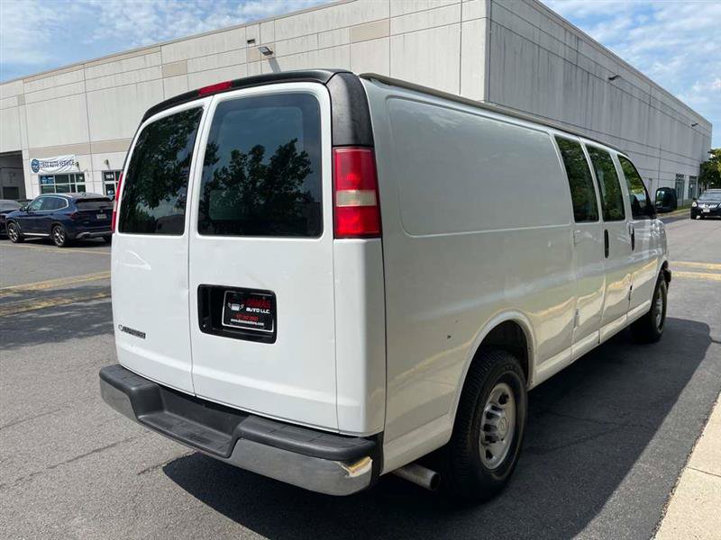 Used 2007 Chevrolet Express 3500 Extended RWD image 7
