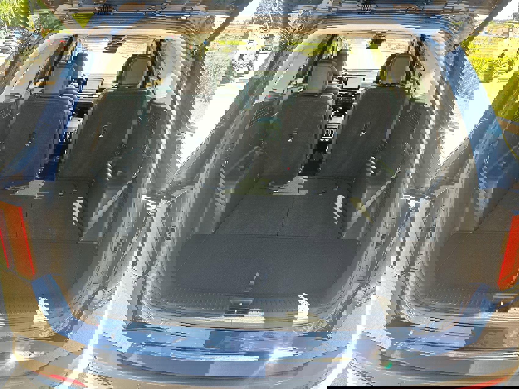 Used 2025 Kia Sorento EX w/ Panoramic Sunroof Package image 25