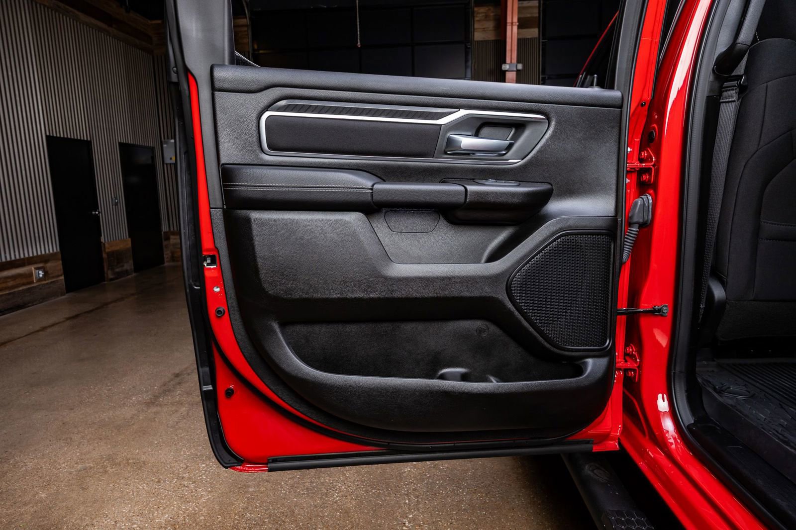 Used 2025 RAM 1500 Lone Star image 39