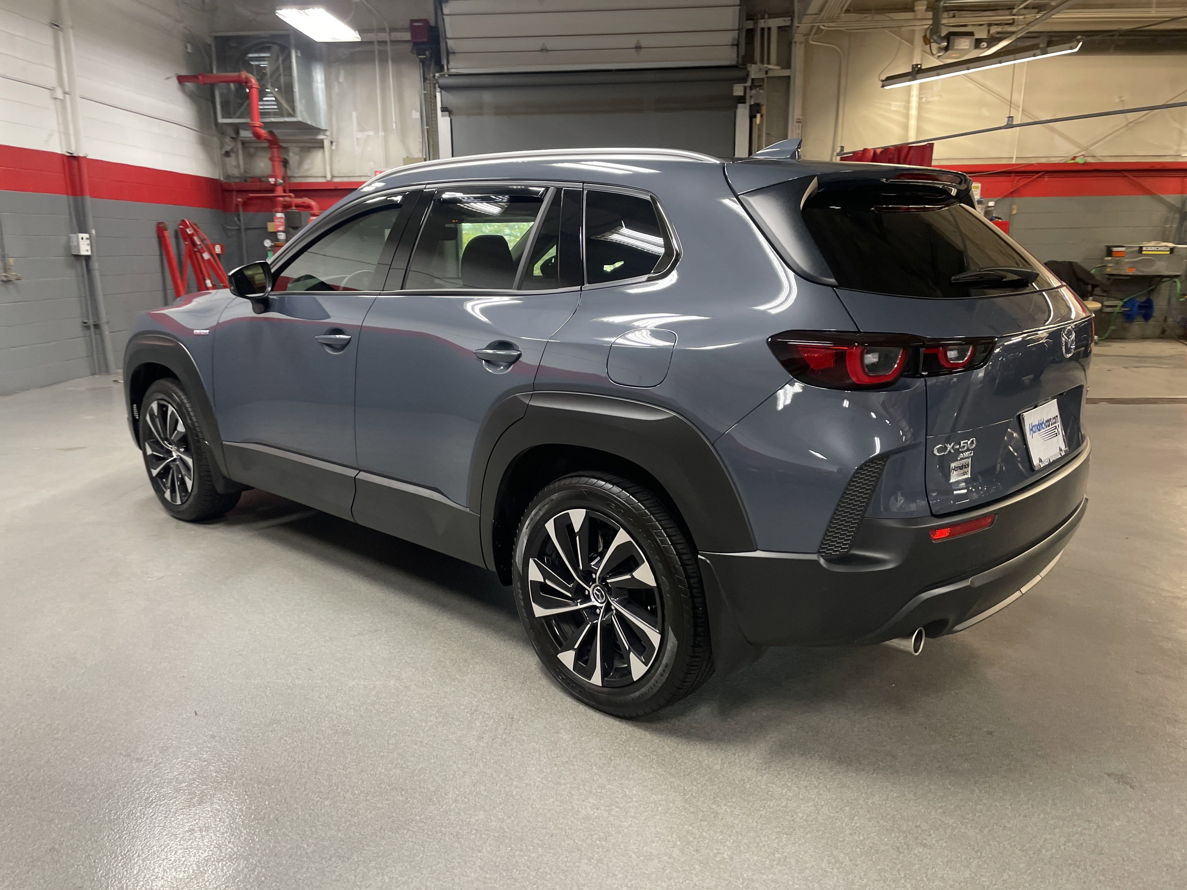 Used 2025 MAZDA CX-50 2.5 Hybrid w/ Weather Package image 8