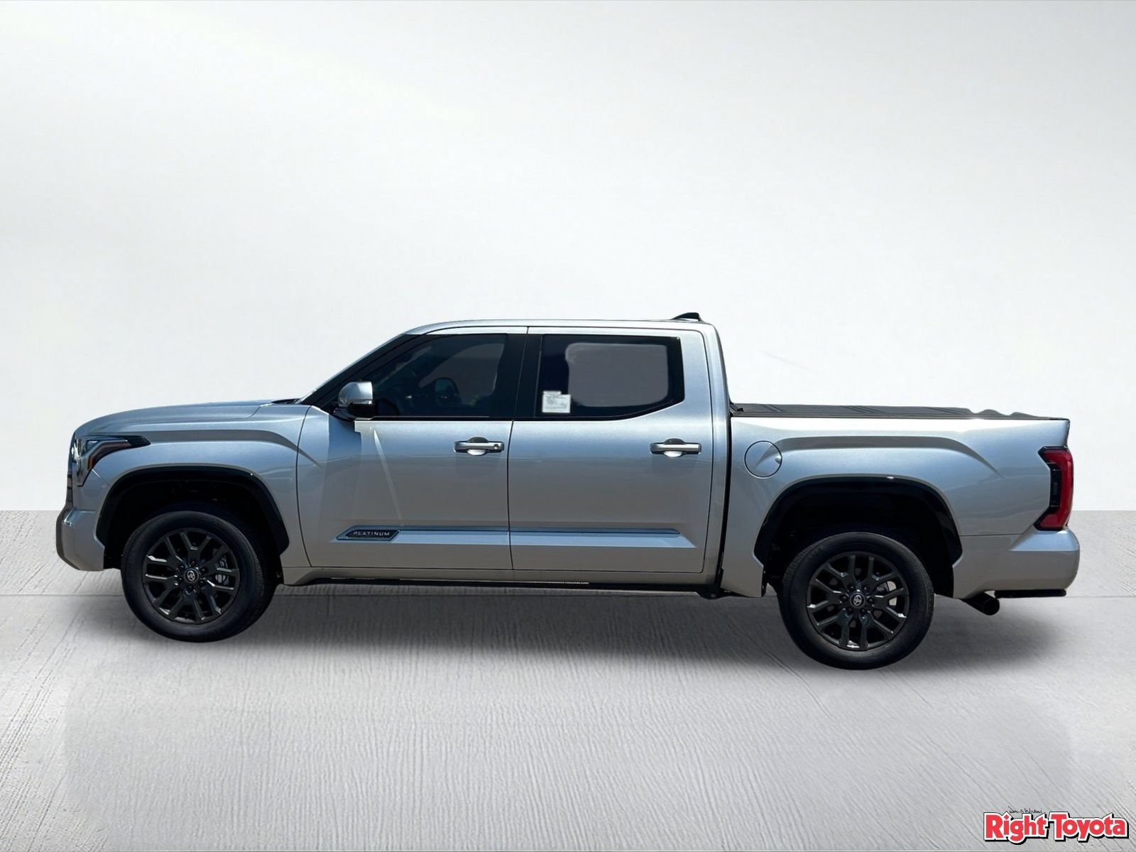 New 2026 Toyota Tundra Platinum AWD/4WD image 3