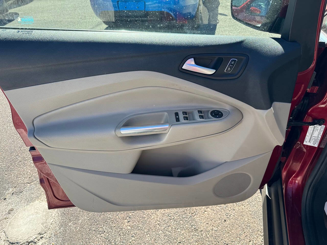 Used 2016 Ford C-MAX SEL w/ Equipment Group 302A image 12