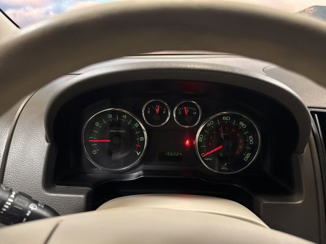 Used 2009 Ford Edge SE image 29