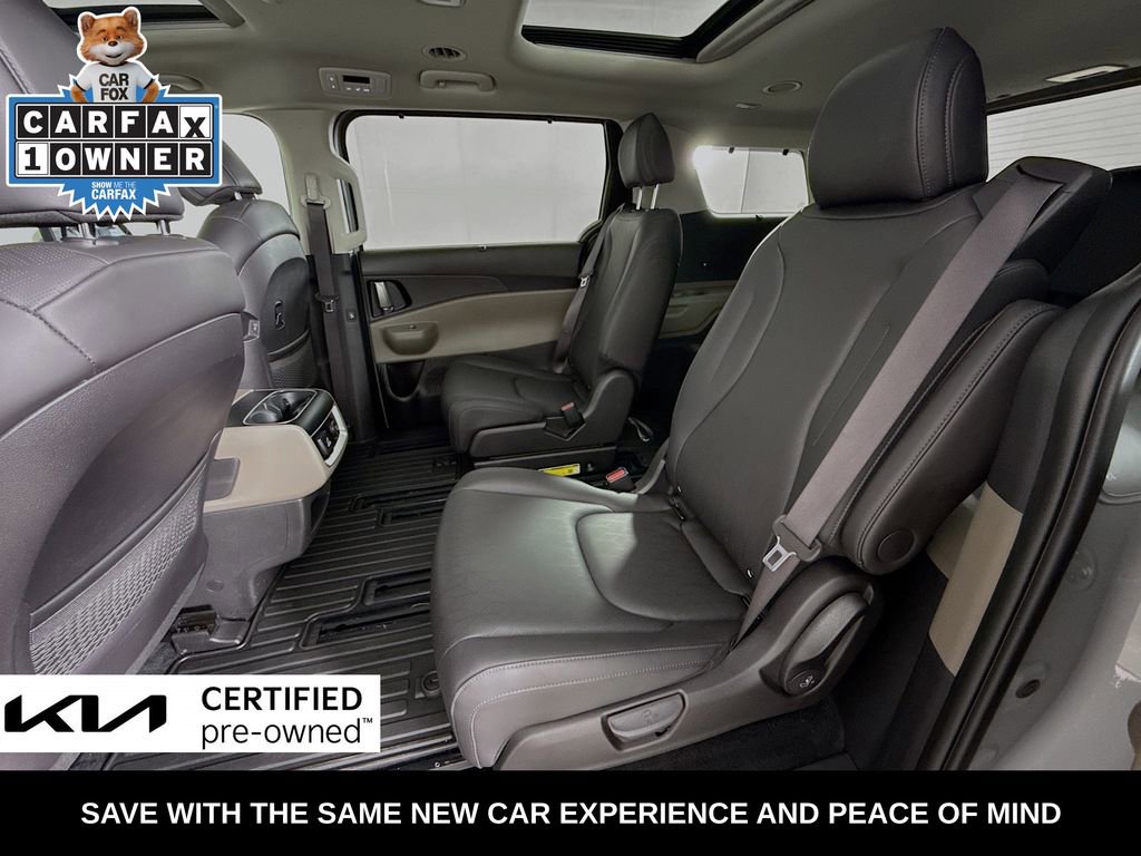 Certified 2025 Kia Carnival SX FWD image 30