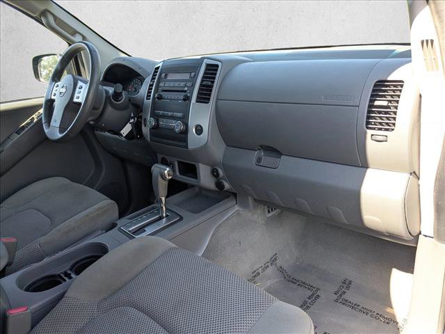 Used 2012 Nissan Frontier SV w/ SV Premium Utility Pkg image 18