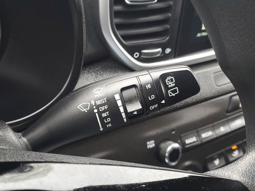 Used 2021 Kia Sportage LX FWD image 16