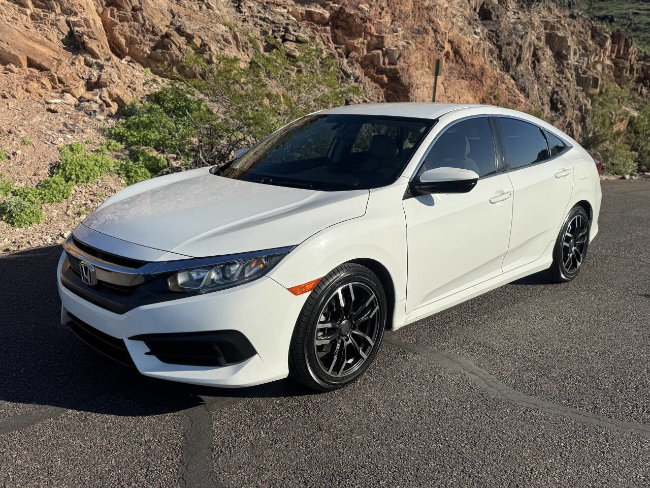 Used 2018 Honda Civic LX image 1