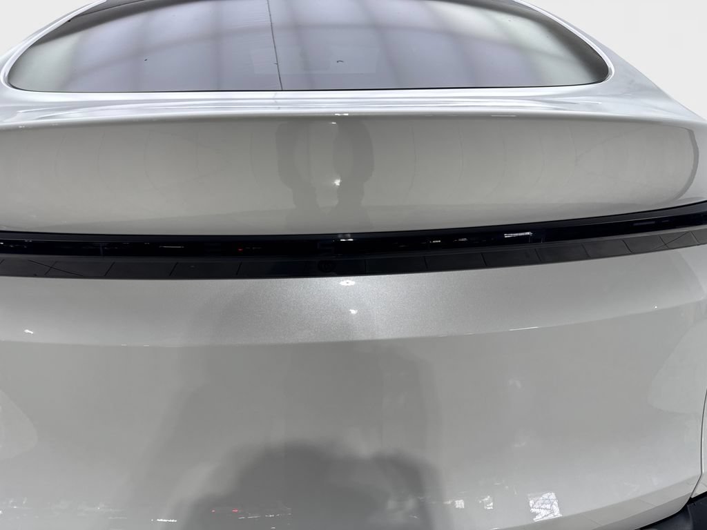 Used 2026 Tesla Model Y 2WD image 20