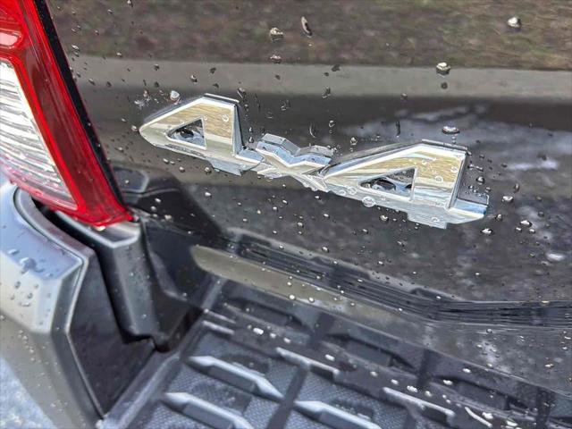 Used 2020 Toyota Tacoma SR image 7