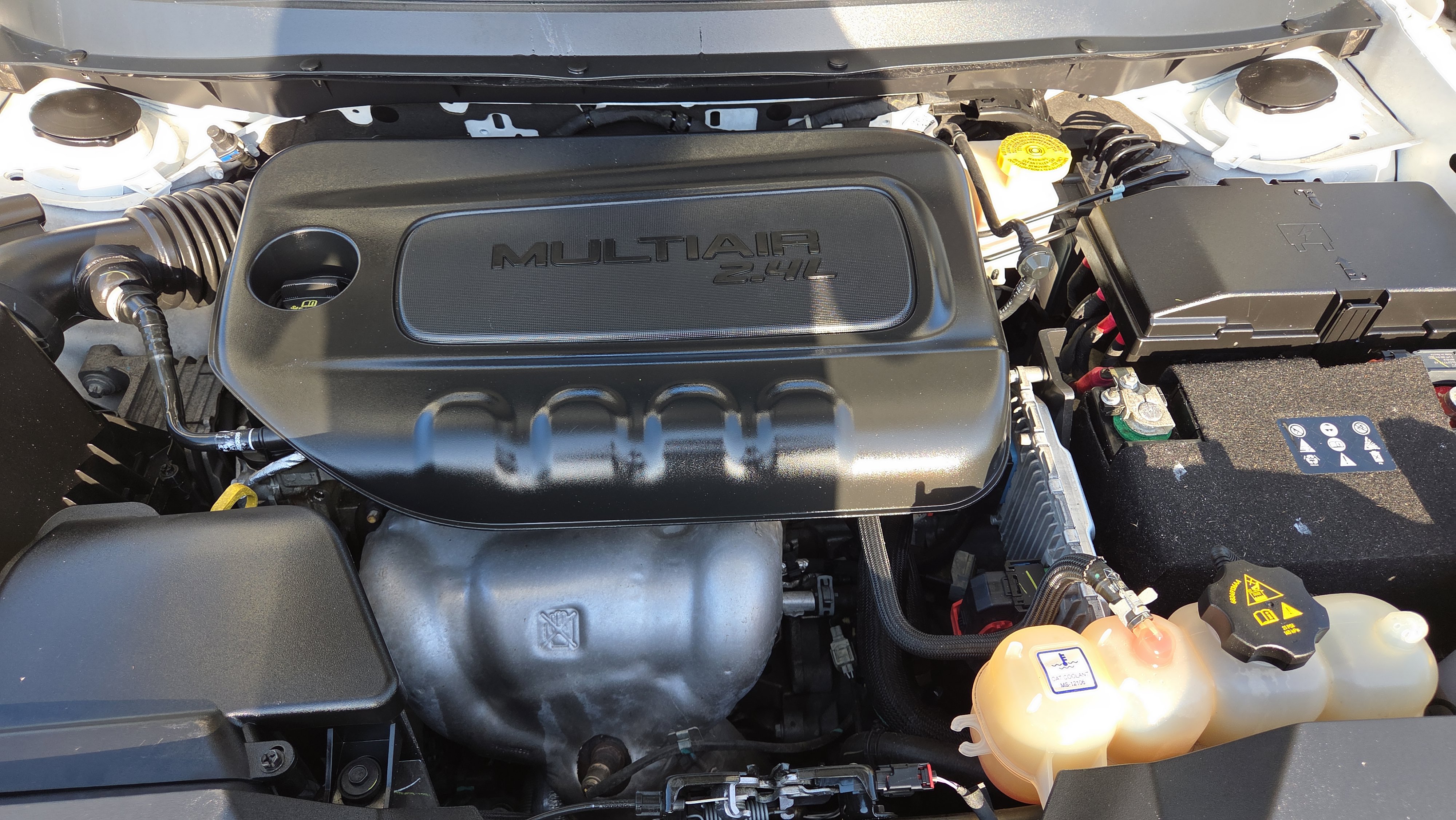 Used 2019 Jeep Cherokee Limited image 24