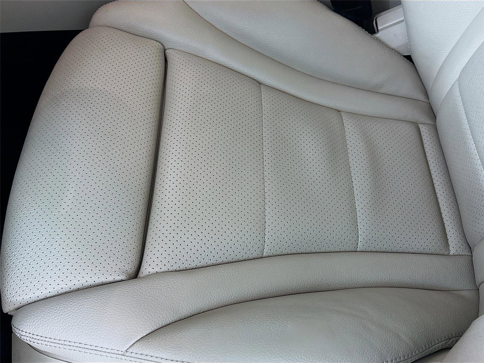 Used 2022 Mercedes-Benz GLC 300 4MATIC image 26