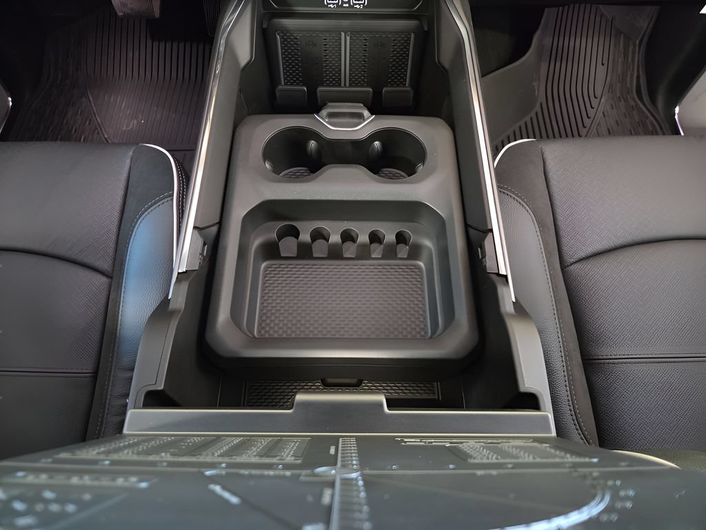 New 2026 RAM 2500 Laramie AWD/4WD image 22
