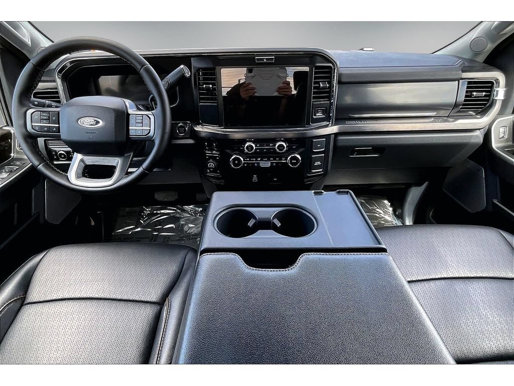 Used 2026 Ford F250 Lariat w/ Tremor Off-Road Package AWD/4WD image 8