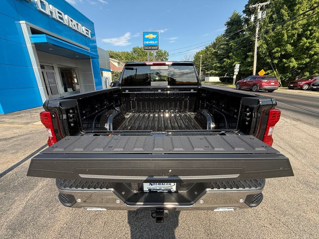 New 2026 Chevrolet Silverado 1500 LT w/ Z71 Off-Road Package AWD/4WD image 38