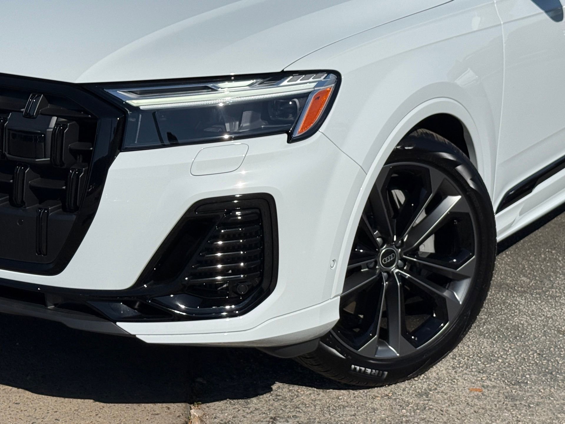 New 2026 Audi Q7 3.0T Prestige image 1