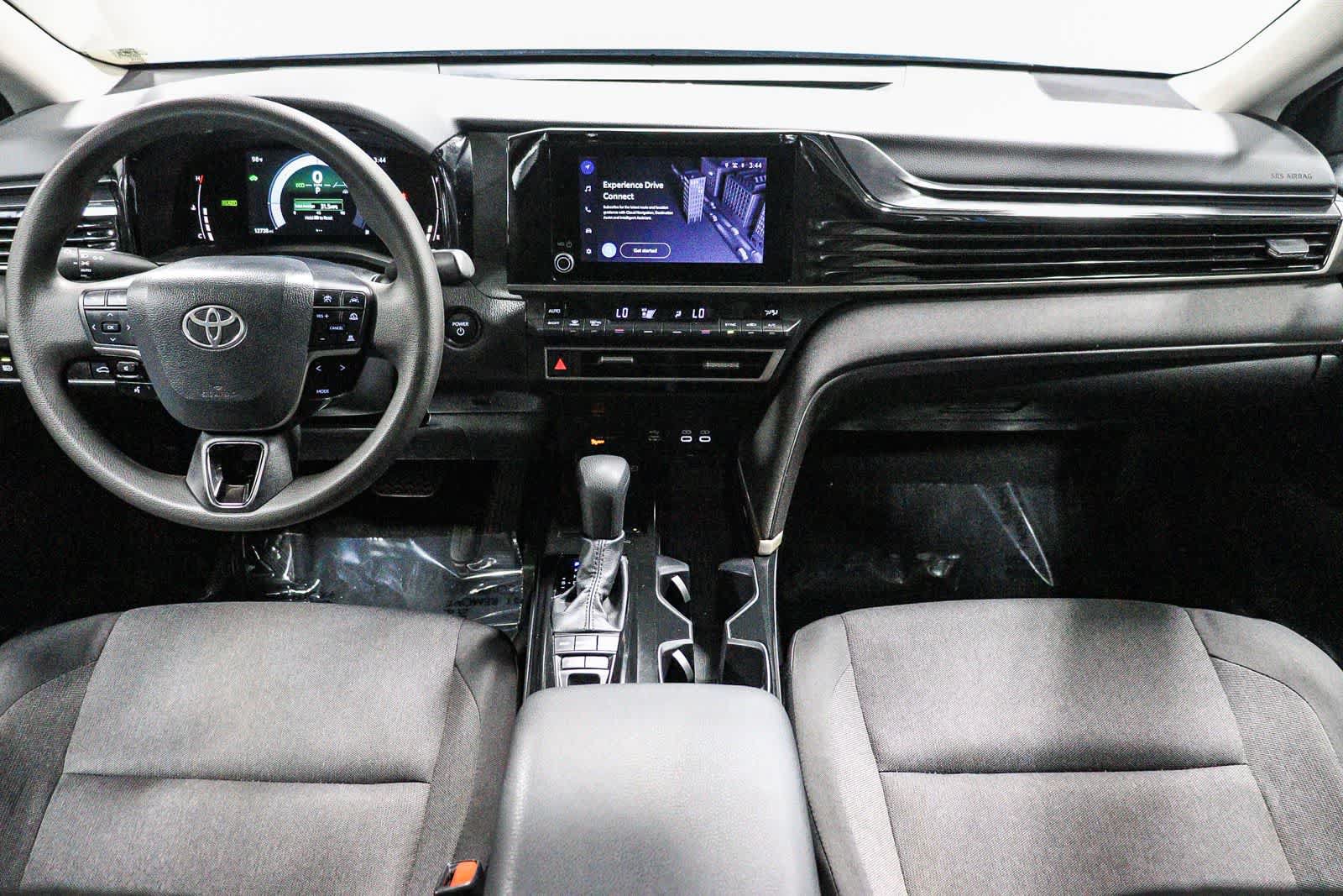 Used 2026 Toyota Camry LE FWD image 13