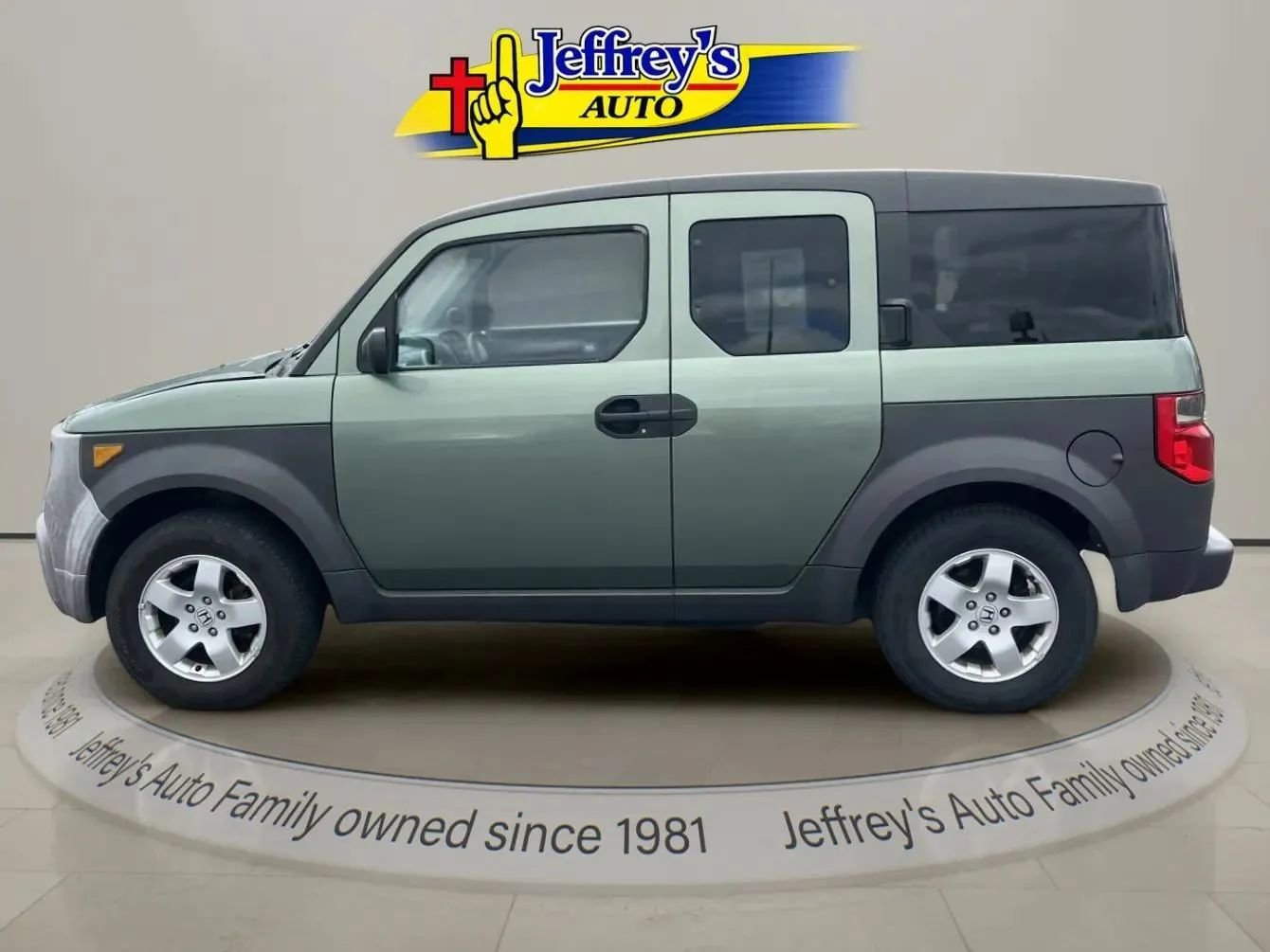 Used 2004 Honda Element EX image 3