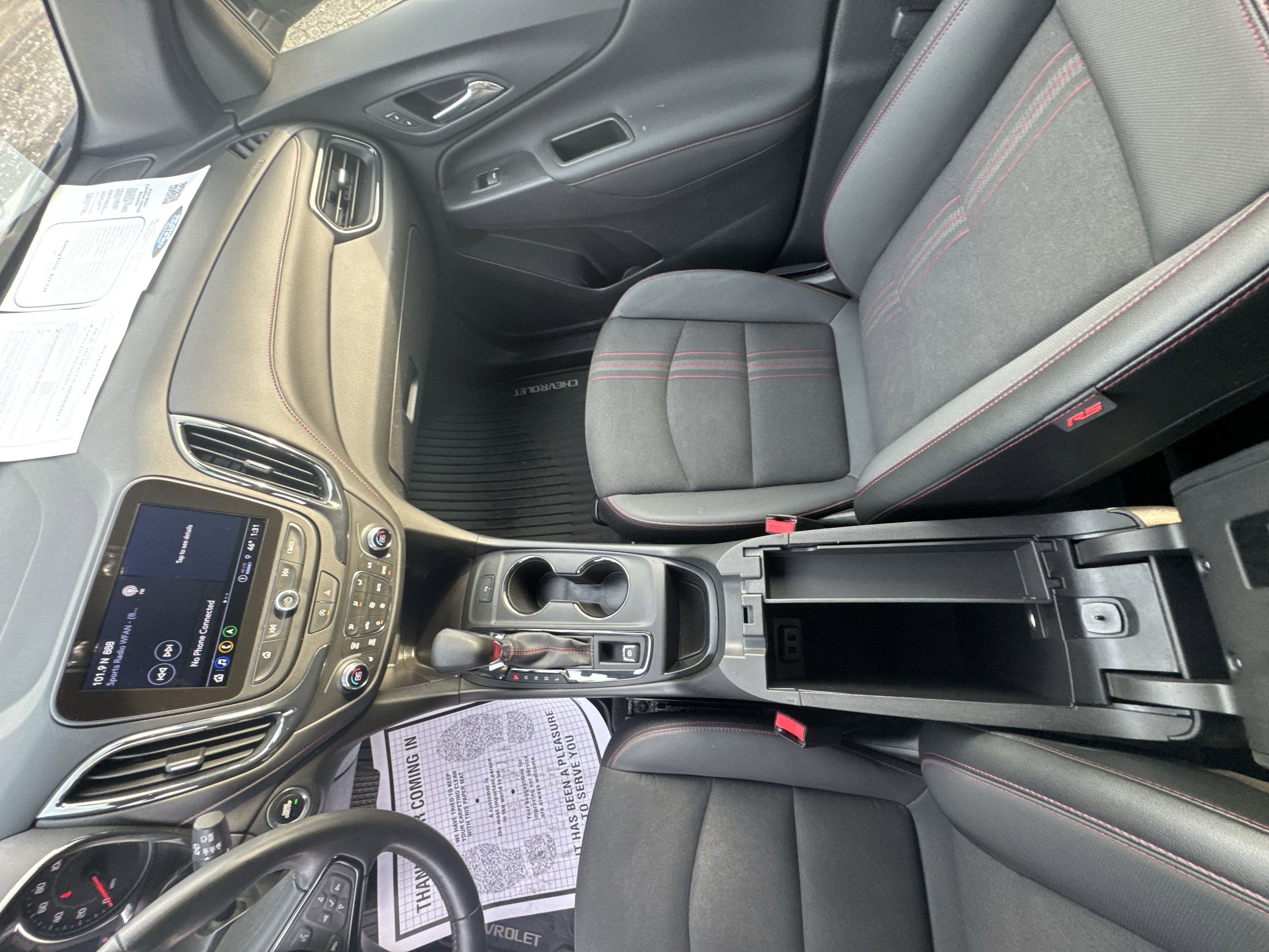 Used 2022 Chevrolet Equinox RS w/ Infotainment Package image 37