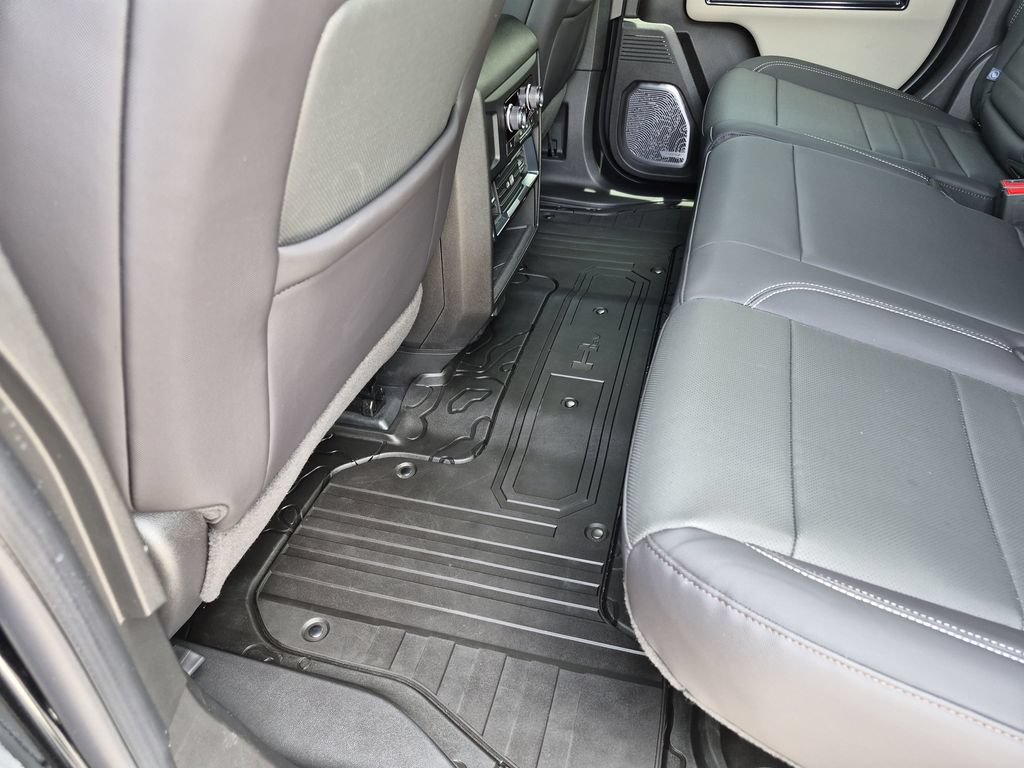 New 2026 GMC Hummer EV 4x4 Crew Cab image 33