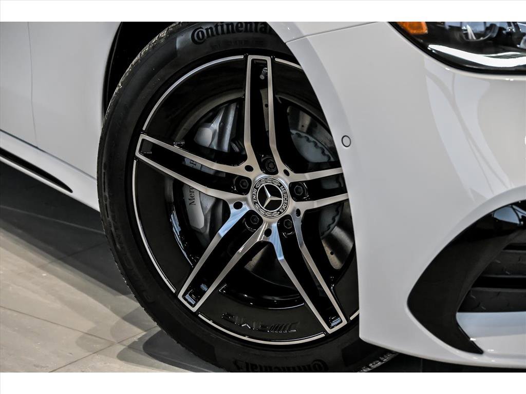 New 2026 Mercedes-Benz E 450 4MATIC Sedan image 3