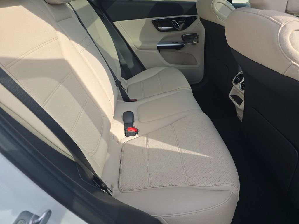 New 2026 Mercedes-Benz GLC 300 4MATIC image 21