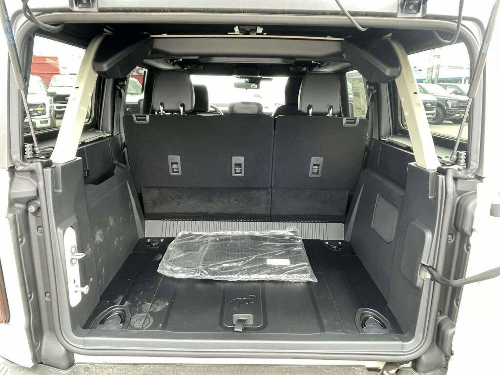New 2025 Ford Bronco Badlands AWD/4WD image 20